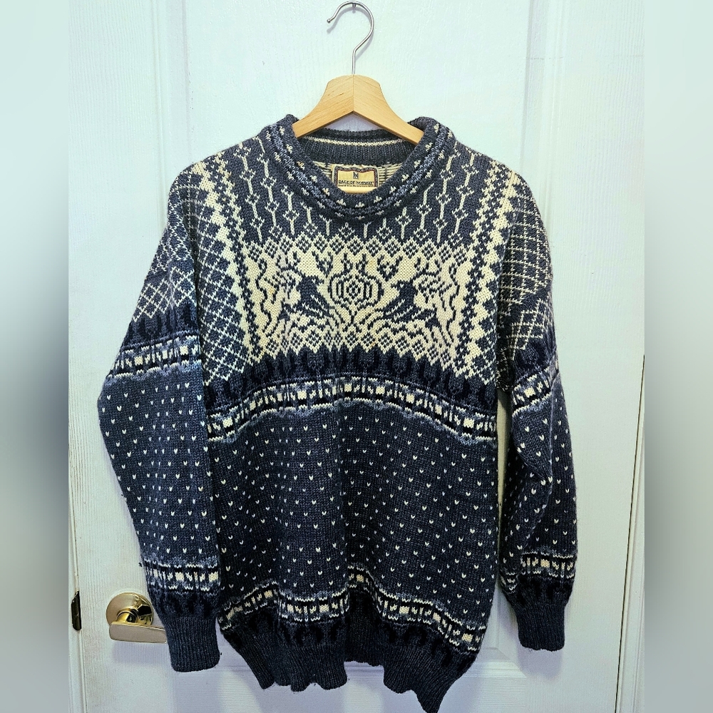 Vintage Dale of Norway Sweater Blue Wool Crew Men's Medium
